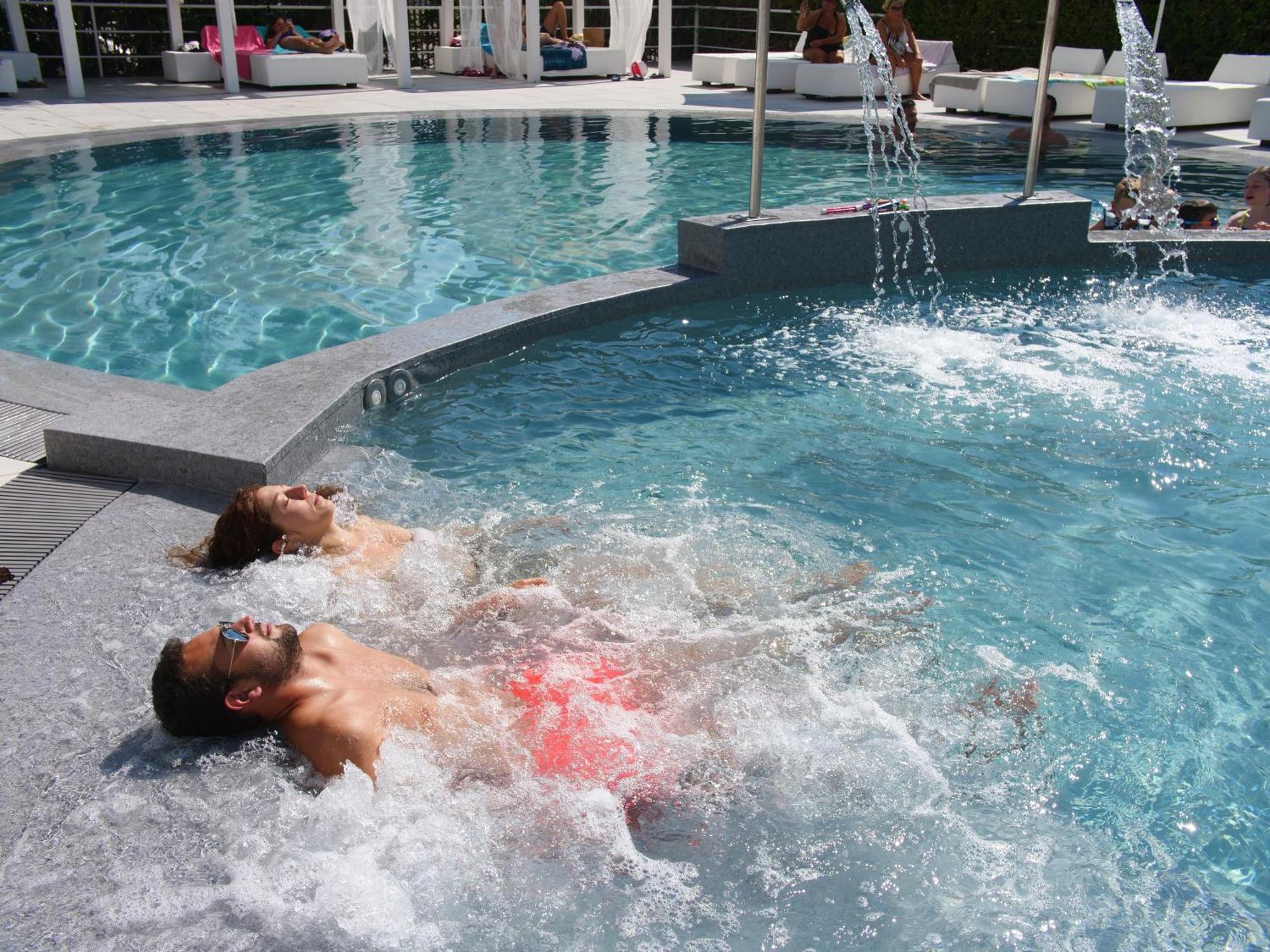 Oxygen Lifestyle Hotel Viserbella di Rimini Exteriér fotografie